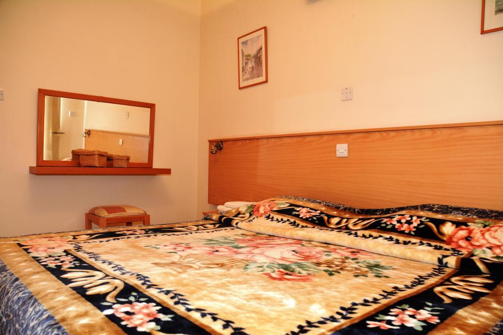 Karistos * Ajia Napa